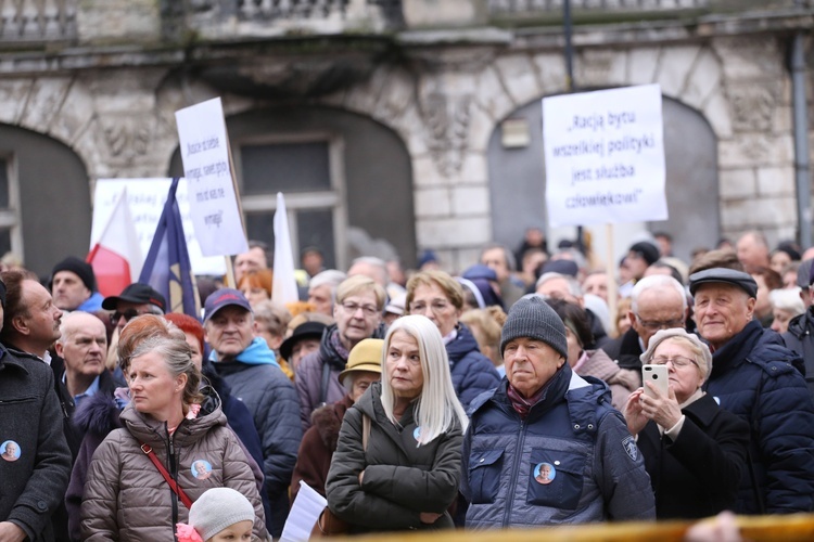 Marsz w obronie dziedzictwa Jana Pawła II