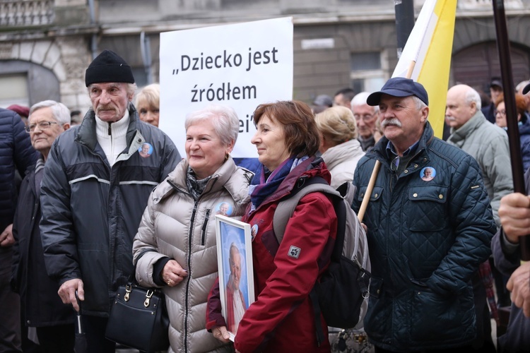 Marsz w obronie dziedzictwa Jana Pawła II