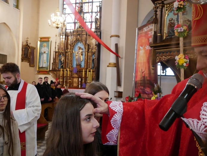 Bierzmowanie w Jadownikach