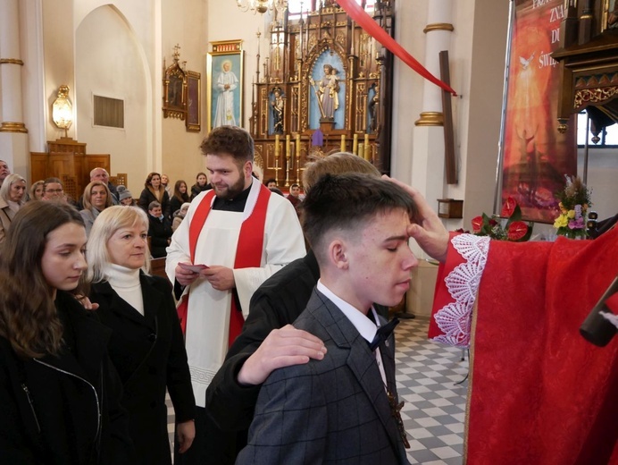 Bierzmowanie w Jadownikach