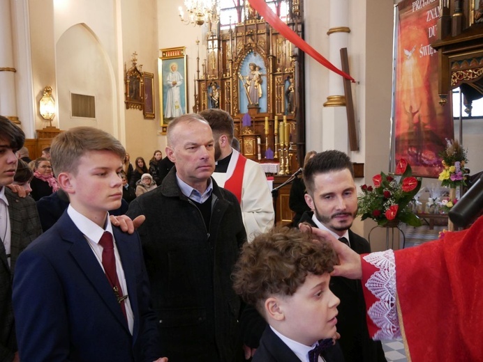 Bierzmowanie w Jadownikach