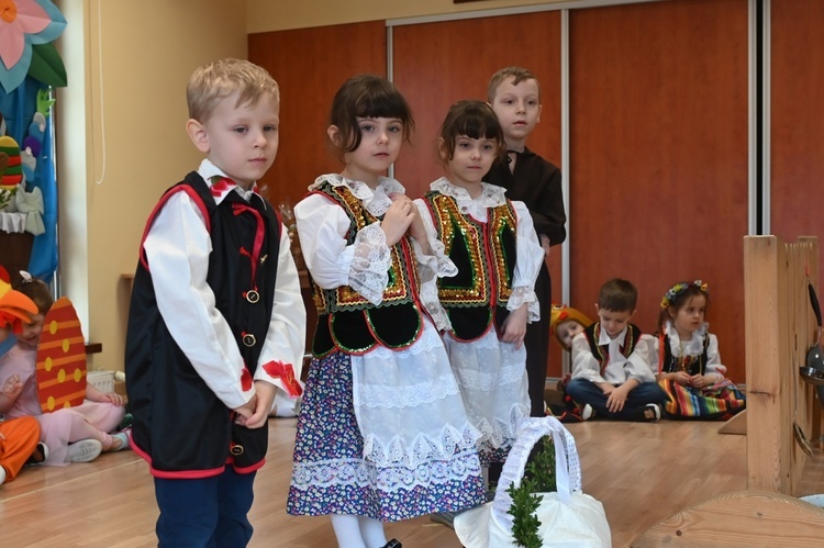 Świdnica. Przedszkolaki u prezentek gotowe na Wielkanoc