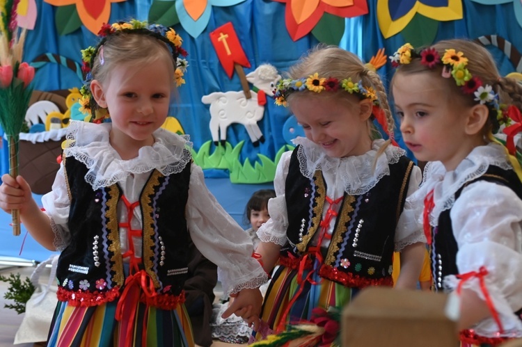 Świdnica. Przedszkolaki u prezentek gotowe na Wielkanoc