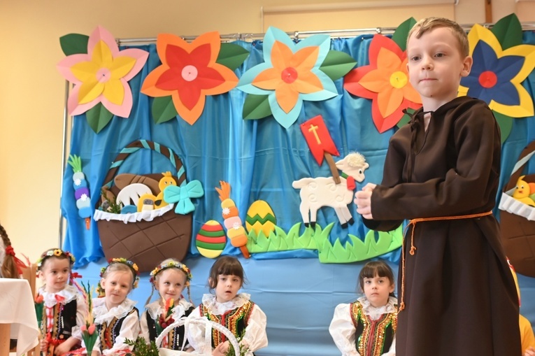 Świdnica. Przedszkolaki u prezentek gotowe na Wielkanoc
