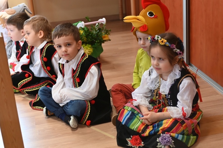 Świdnica. Przedszkolaki u prezentek gotowe na Wielkanoc