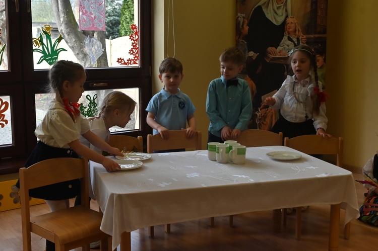 Świdnica. Przedszkolaki u prezentek gotowe na Wielkanoc