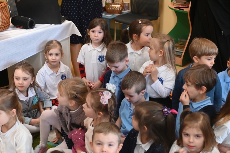 Świdnica. Przedszkolaki u prezentek gotowe na Wielkanoc