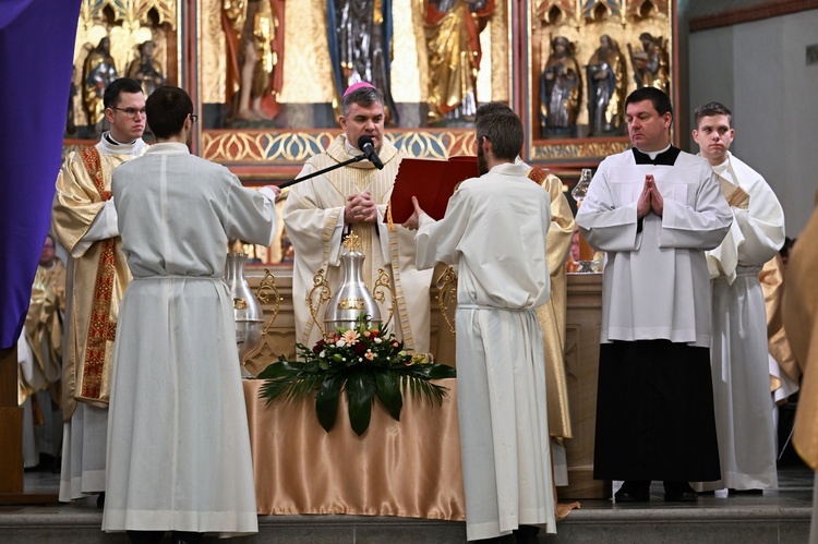 Msza krzyżma w koszalińskiej katedrze