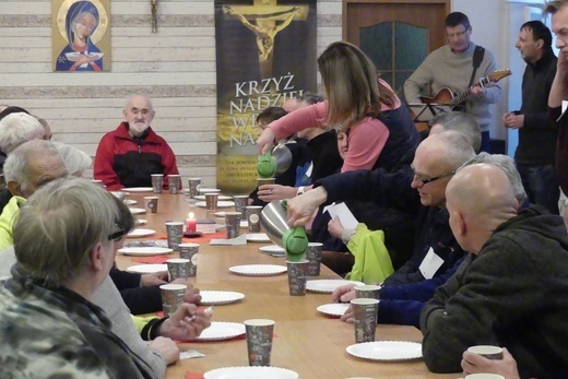 Rekolekcyjne popołudnie dla najuboższych w "Arce"