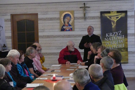 Rekolekcyjne popołudnie dla najuboższych w "Arce"