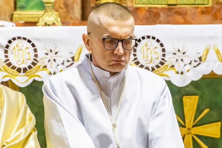 Kudowa-Zdrój. Msza Wieczerzy Pańskiej z bp. Adamem Bałabuchem