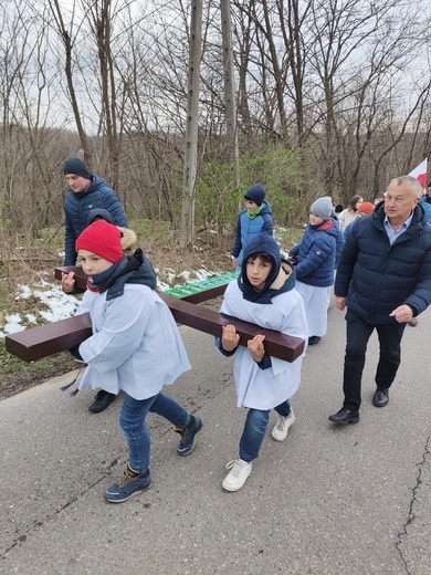 Jadowniki. Droga Krzyżowa na Bocheniec