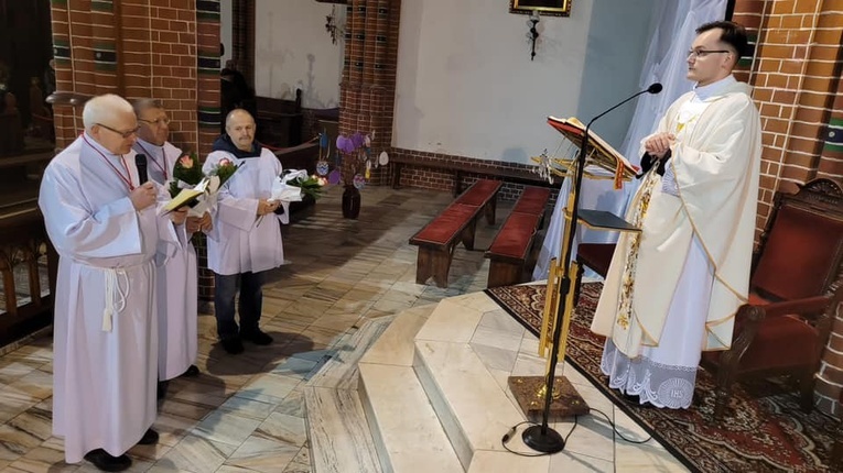 Wielki Czwartek w parafiach diecezji świdnickiej