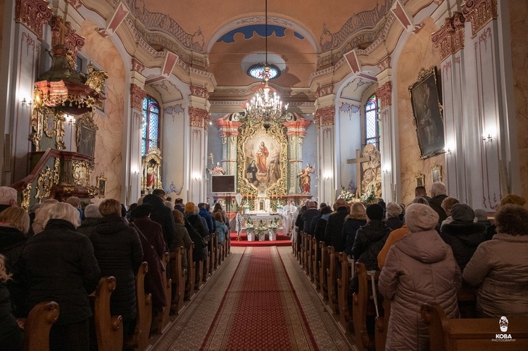 Wielki Czwartek w parafiach diecezji świdnickiej