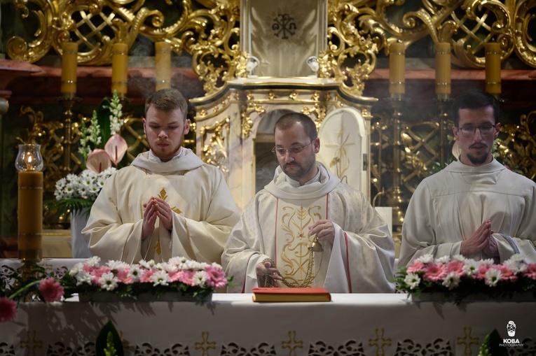 Wielki Czwartek w parafiach diecezji świdnickiej