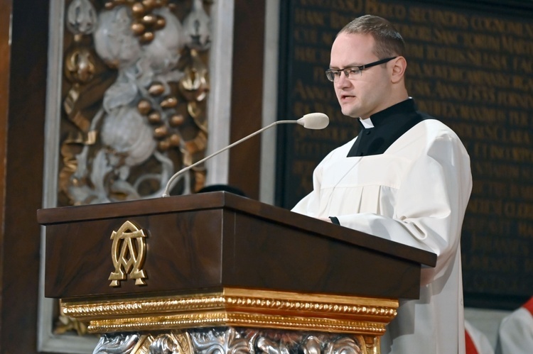 Liturgia Męki Pańskiej 2023 w świdnickiej katedrze