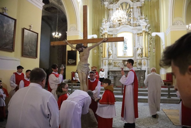 ​Liturgia Męki Pańskiej w Głogowie