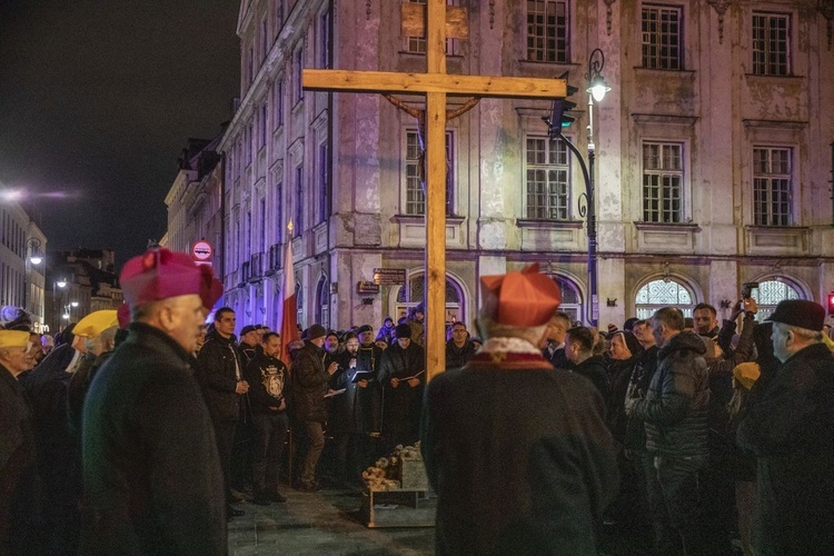 Droga Krzyżowa ulicami Warszawy