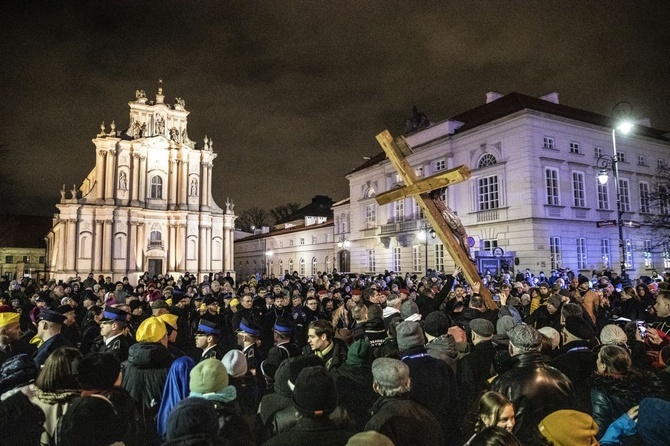 Droga Krzyżowa ulicami Warszawy