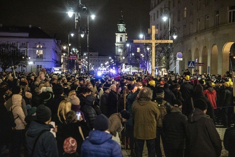 Droga Krzyżowa ulicami Warszawy