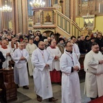 Liturgia Męki Pańskiej w parafiach diecezji świdnickiej