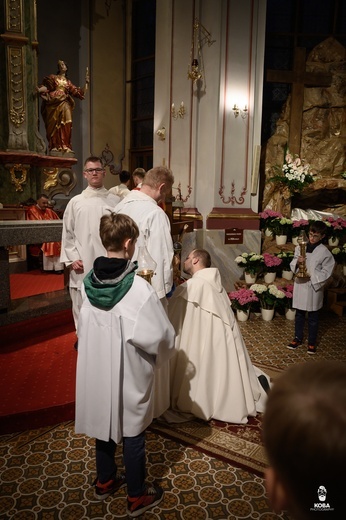 Liturgia Męki Pańskiej w parafiach diecezji świdnickiej