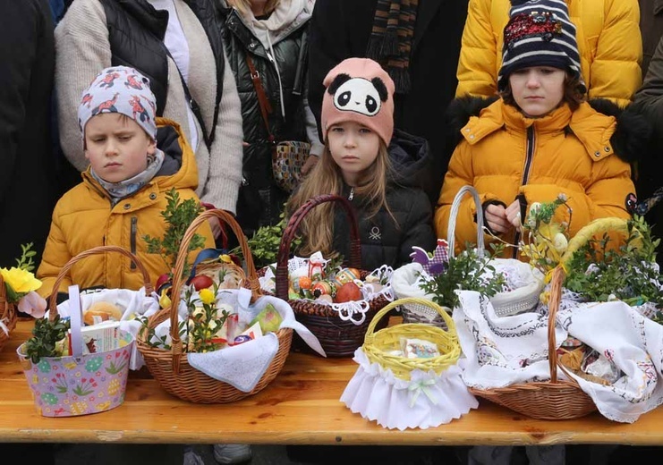 Święcenie pokarmów Kraków 2023 cz. 2