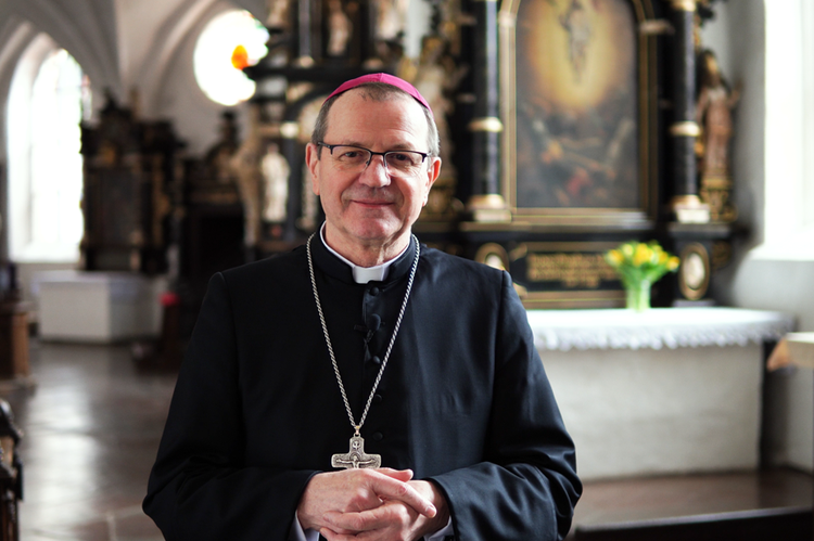 Abp Tadeusz Wojda, metropolita gdański.