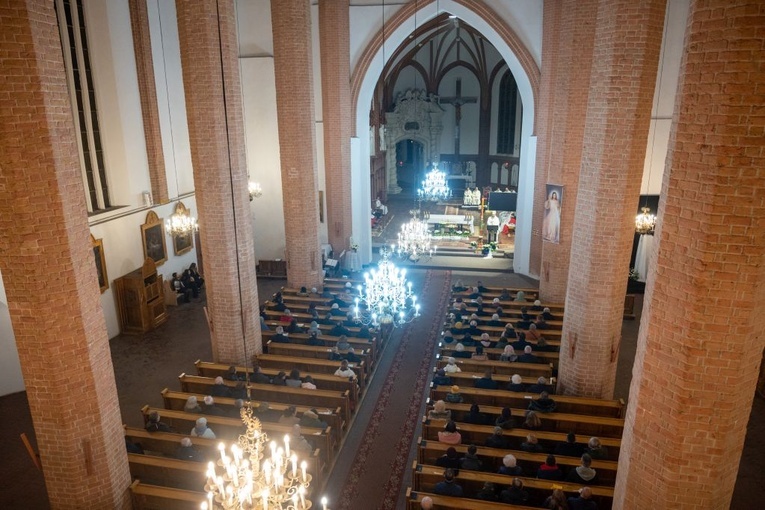 Wigilia Paschalna w Żarach