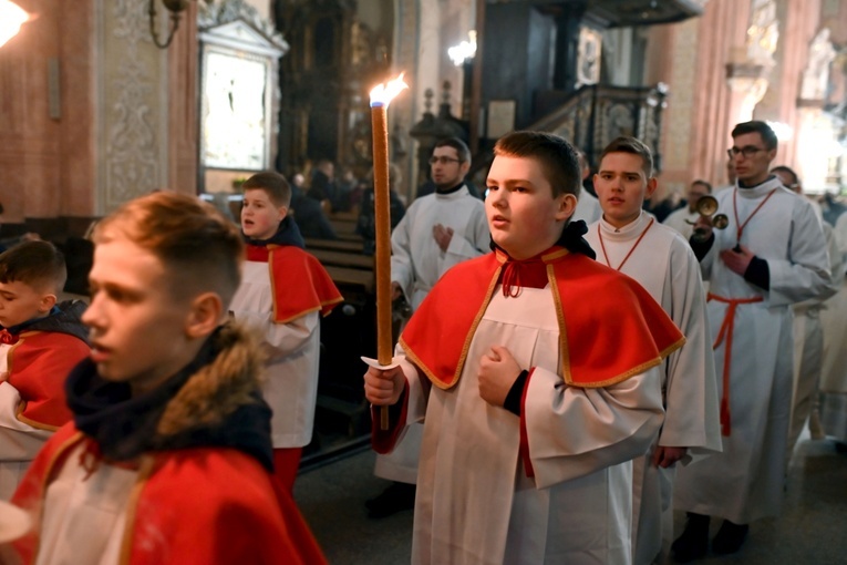 Wigilia Paschalna w świdnickiej katedrze