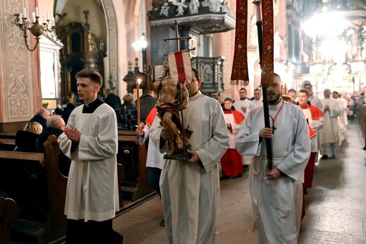 Wigilia Paschalna w świdnickiej katedrze