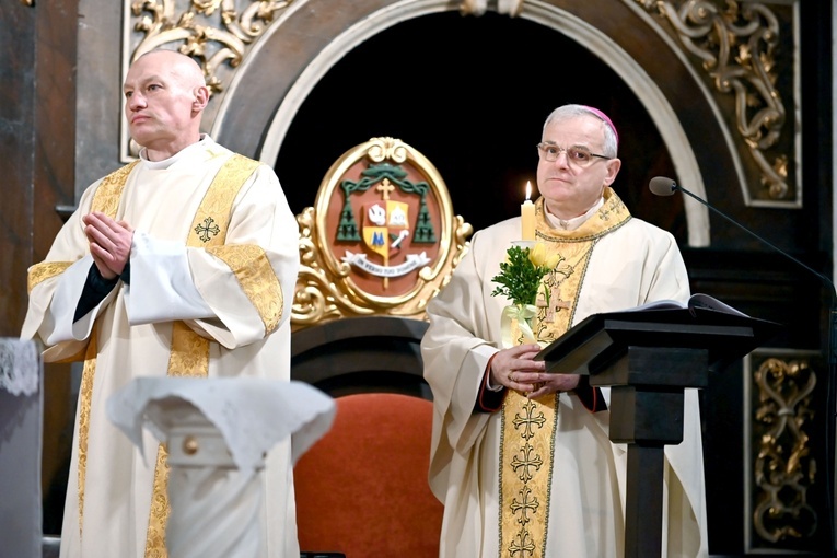 Wigilia Paschalna w świdnickiej katedrze