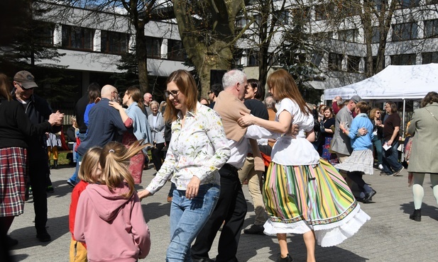 Tańczyli na trzy