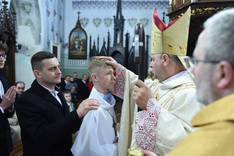 Bierzmowanie w Rzepienniku Biskupim