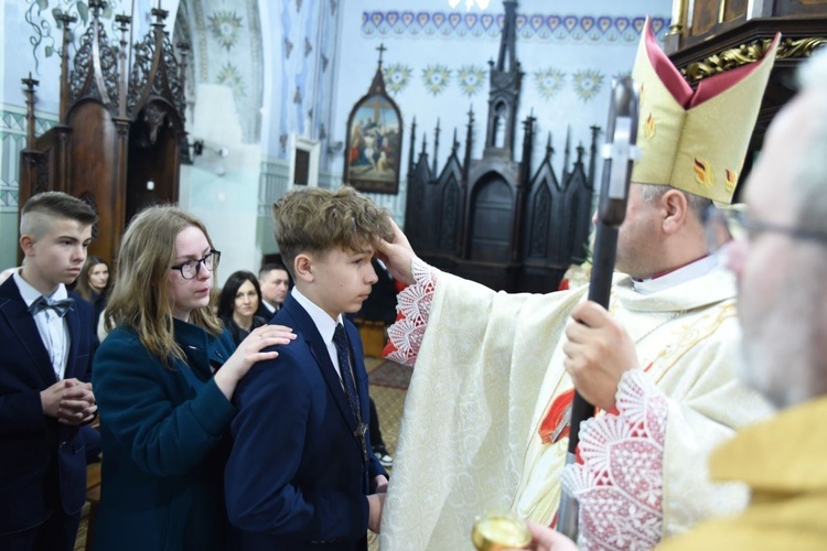 Bierzmowanie w Rzepienniku Biskupim