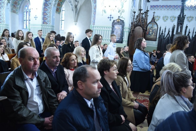 Bierzmowanie w Rzepienniku Biskupim