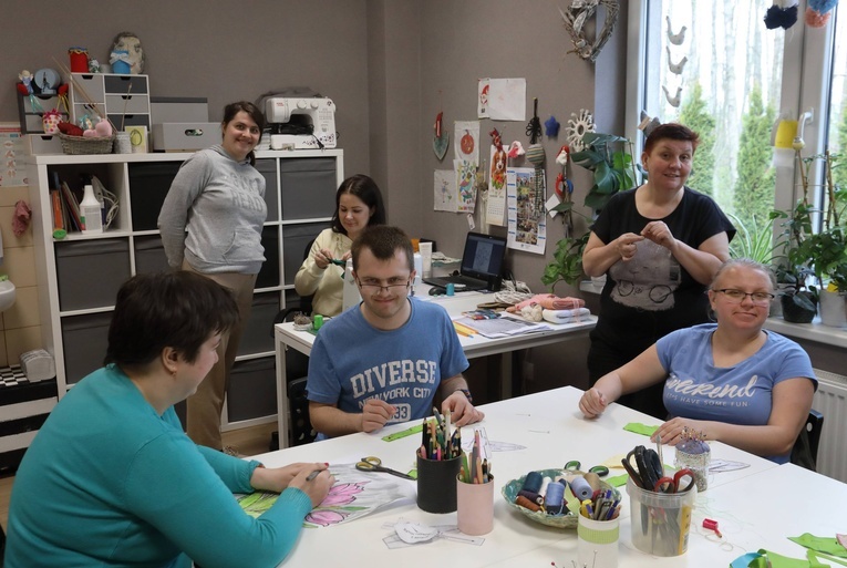 Oddali swój dom niepełnosprawnym