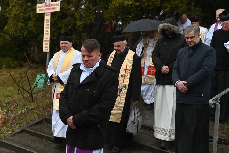 Pogrzeb ks. Stanisława Pająka, który służył na wałbrzyskim Poniatowie 43 lata