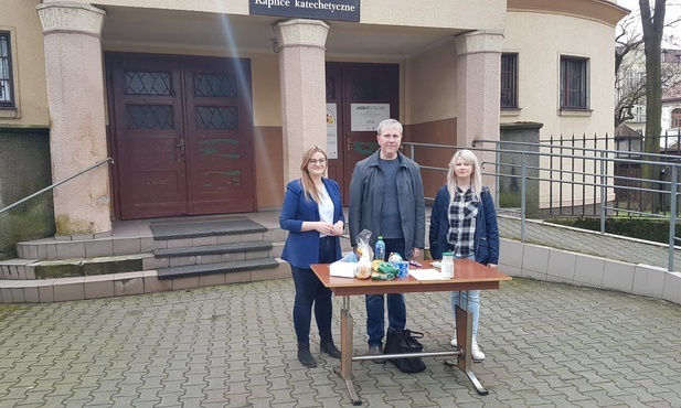Zabrze. Wolontariusze zachęcają: zostało jedzenie po świętach? Podziel się z potrzebującymi!
