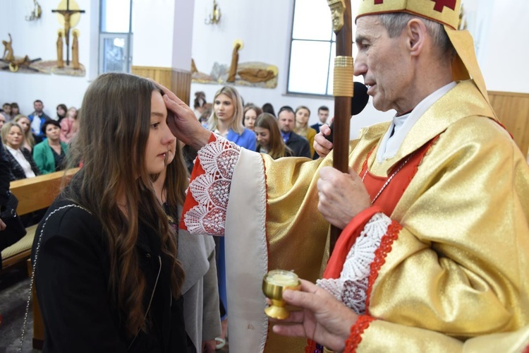 Bierzmowanie w Jurkowie koło Czchowa