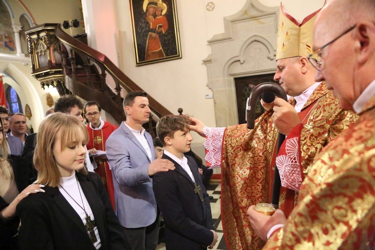 Bierzmowanie w Ciężkowicach