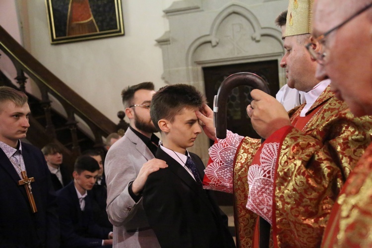 Bierzmowanie w Ciężkowicach