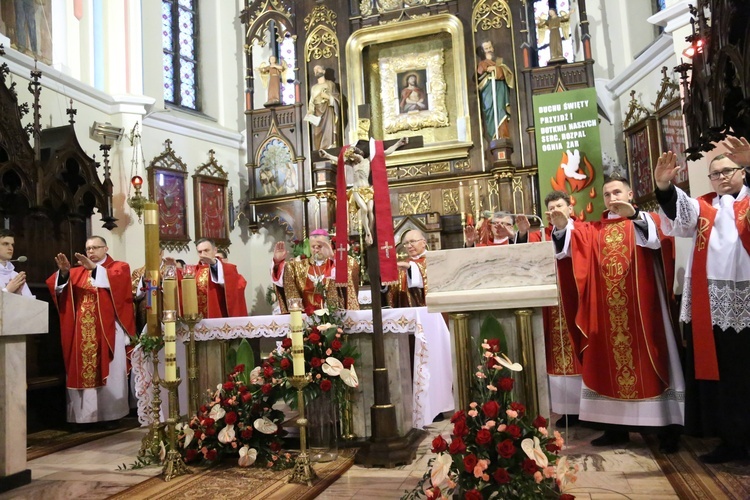 Bierzmowanie w Ciężkowicach