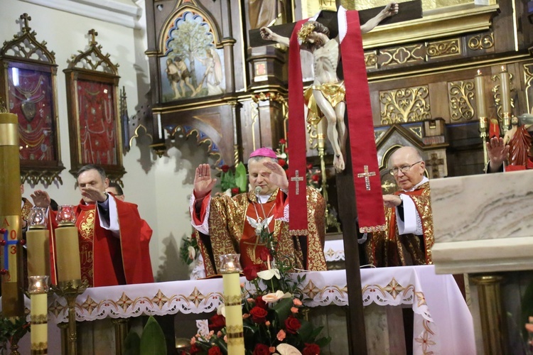 Bierzmowanie w Ciężkowicach