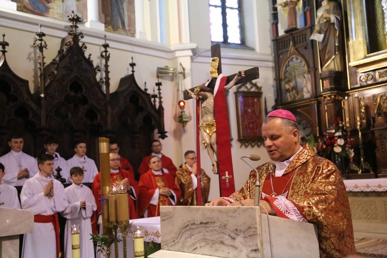 Bierzmowanie w Ciężkowicach