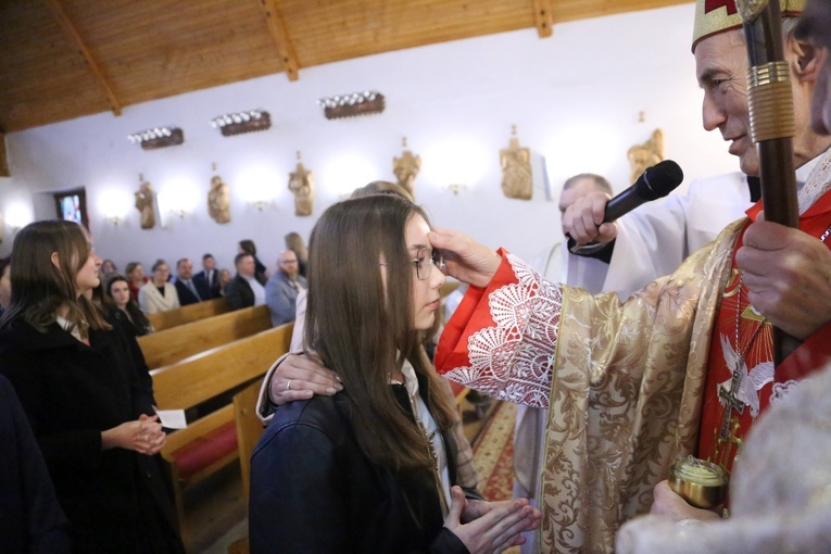 Bierzmowanie w Roztoce