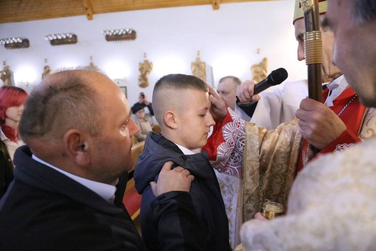 Bierzmowanie w Roztoce