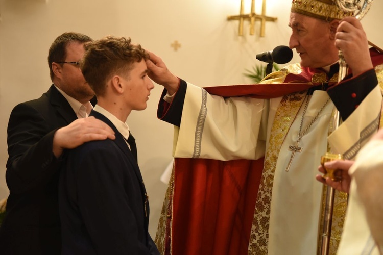 Bierzmowanie w Limanowej Sowlinach