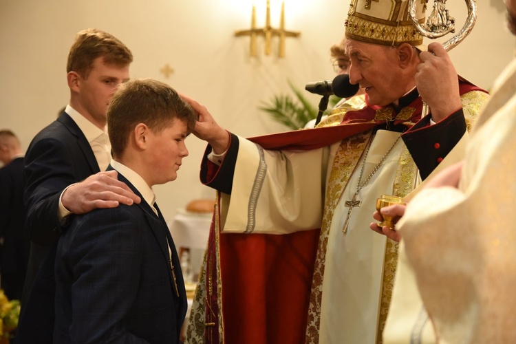 Bierzmowanie w Limanowej Sowlinach