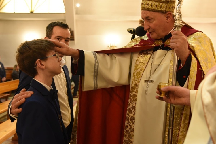 Bierzmowanie w Limanowej Sowlinach